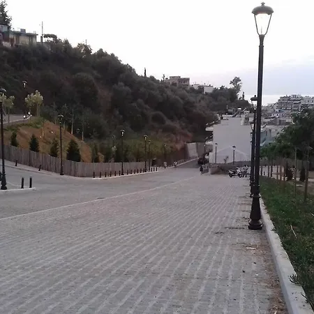 ανεξάρτητη γκαρσονιέρα κοντά στο κέντρο της πάτρας *