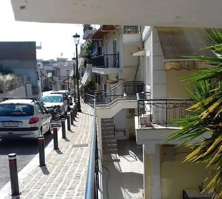 アパート ανεξάρτητη γκαρσονιέρα κοντά στο κέντρο της πάτρας パトラ