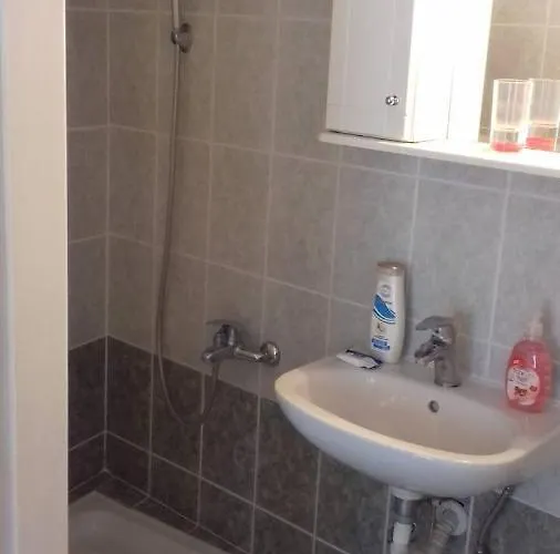 ανεξάρτητη γκαρσονιέρα κοντά στο κέντρο της πάτρας *